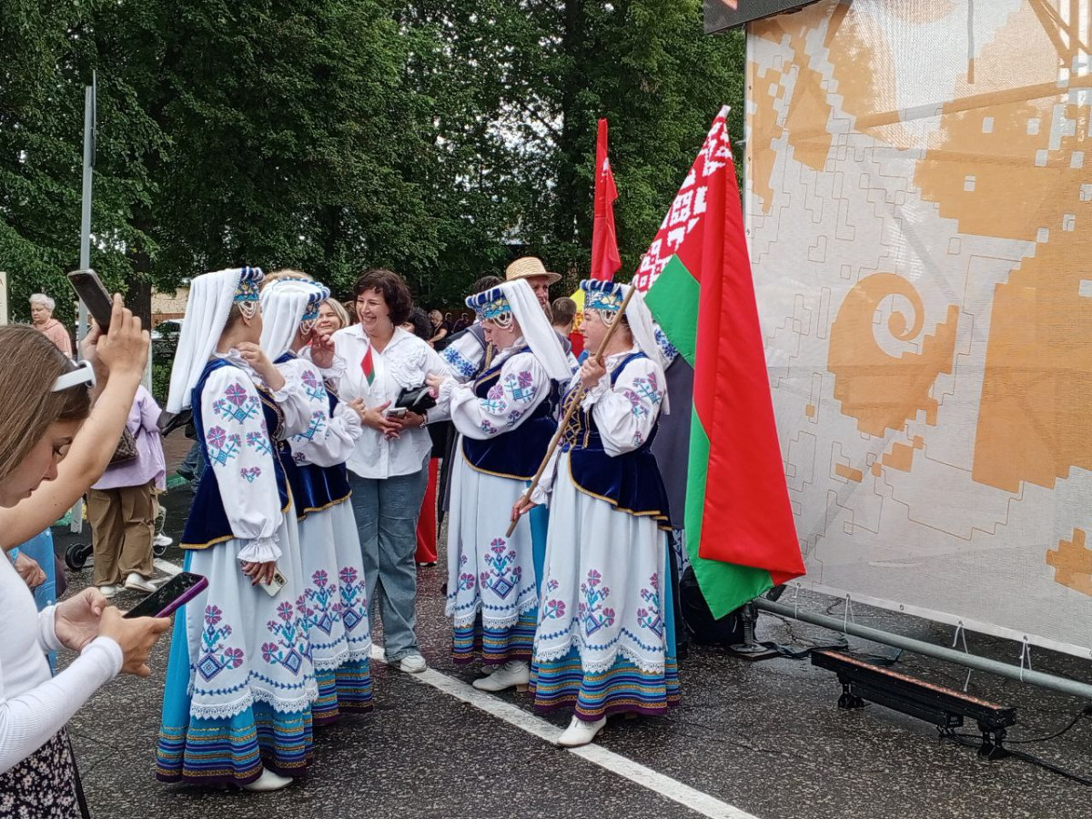 Фестиваль «Золотая Хохлома» и Съезд малых городов проходят в Семёнове