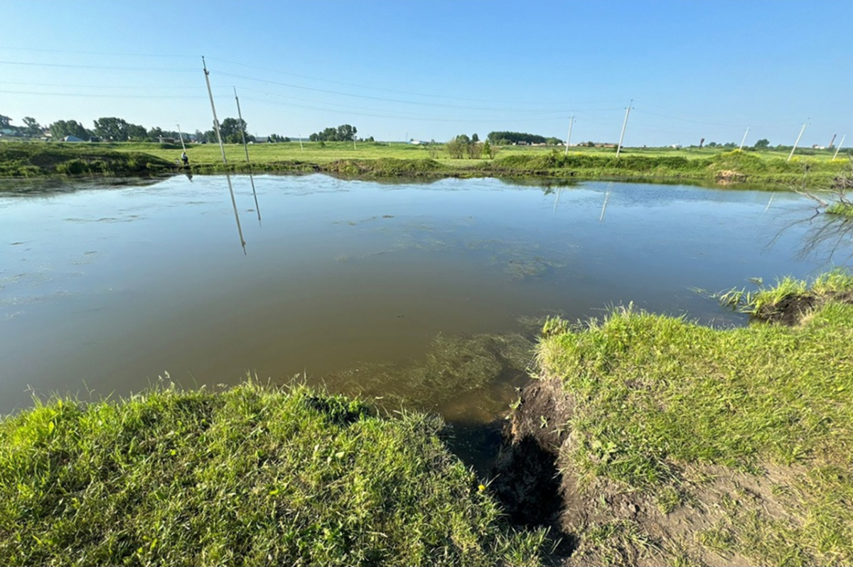 Уехавшего из дома на велосипеде подростка нашли на дне водоема |  Информационное агентство «Время Н»