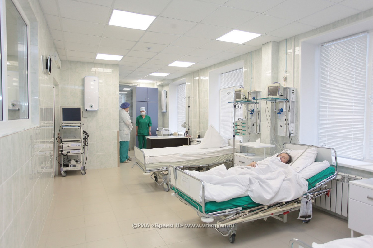 Четверых заболевших ботулизмом нижегородцев подключили к аппарату ИВЛ