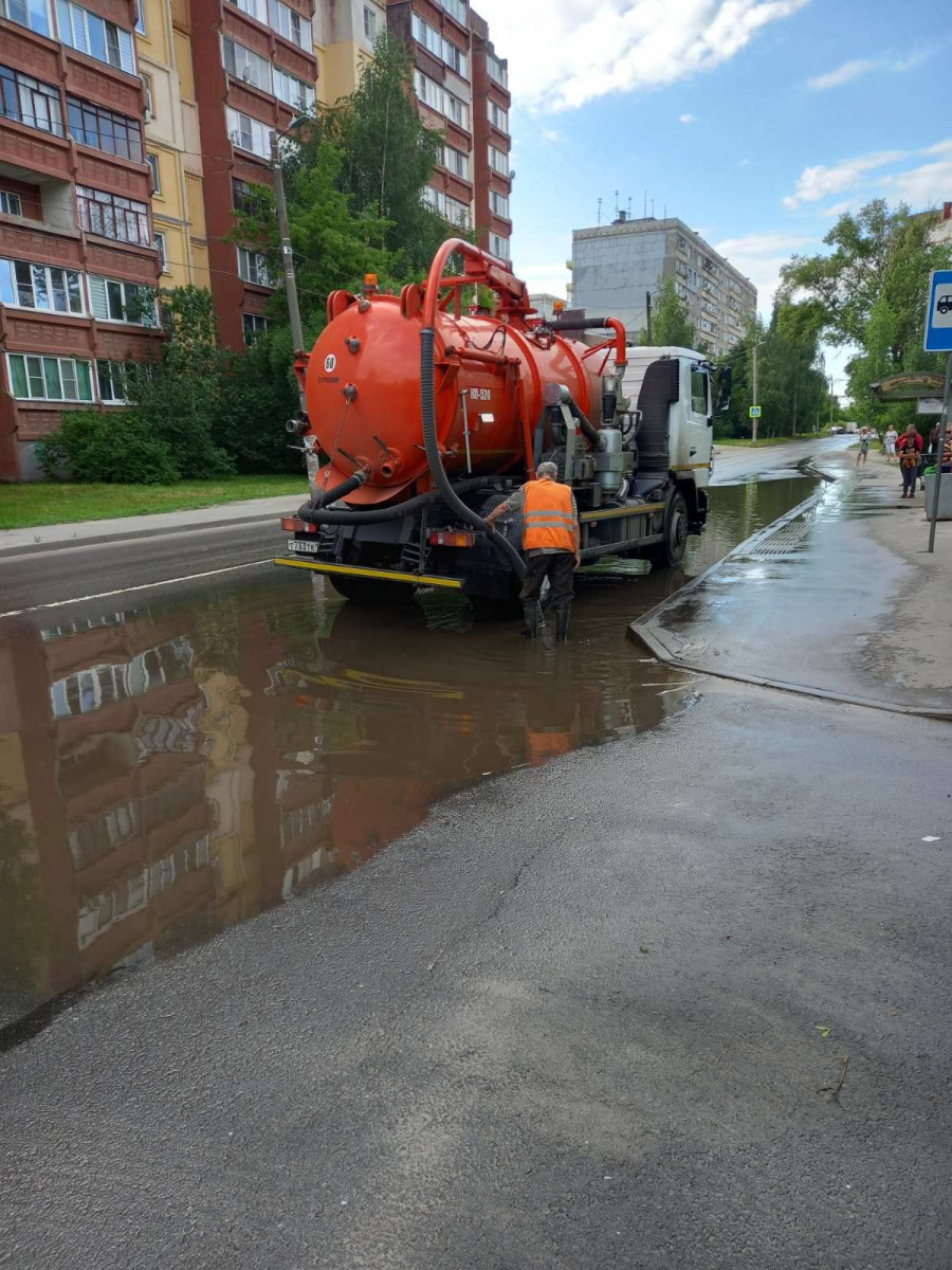 Нижегородские коммунальщики ликвидировали основные последствия проливного дождя