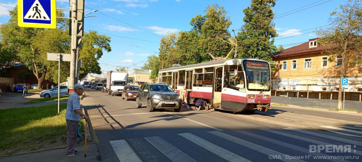 Движение трамваев остановлено из-за ДТП на улице Чкалова 28 июня