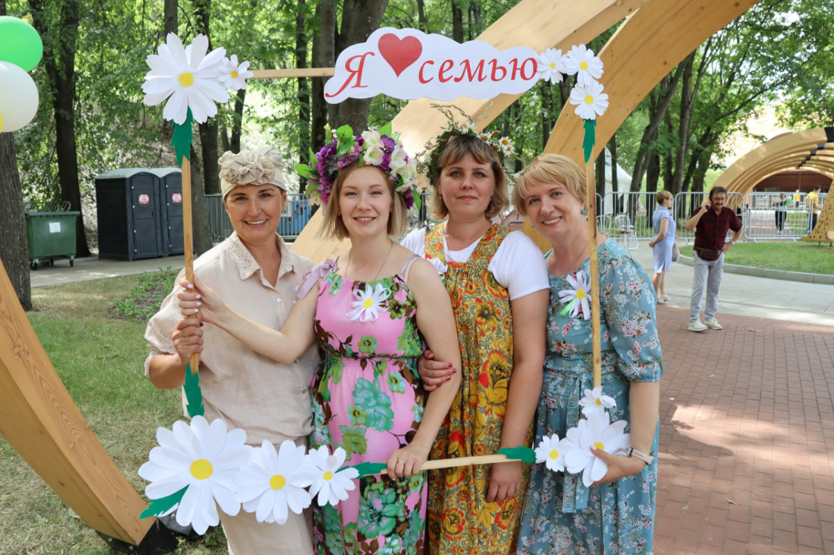 Более 170 мероприятий будет организовано в Нижегородской области ко Дню семьи, любви и верности