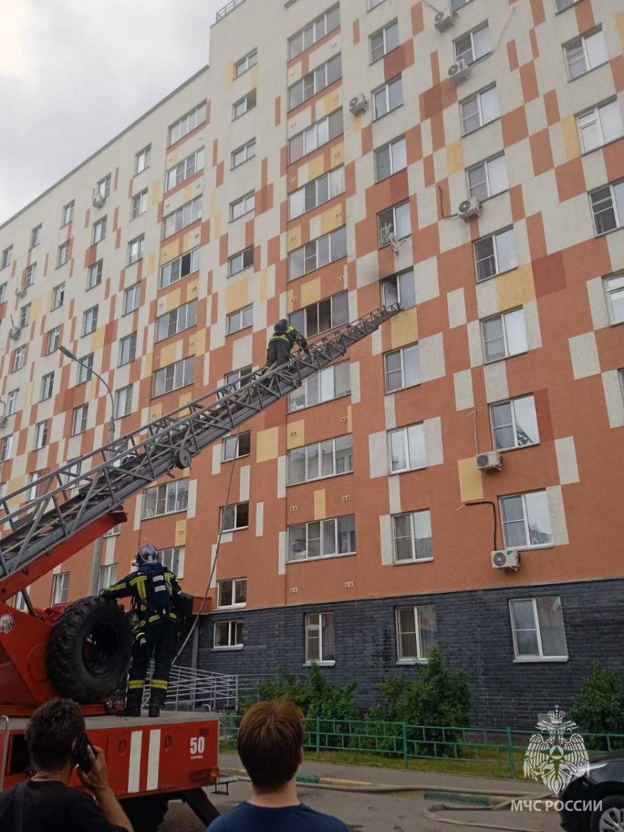 Два человека пострадали на пожаре в Автозаводском районе