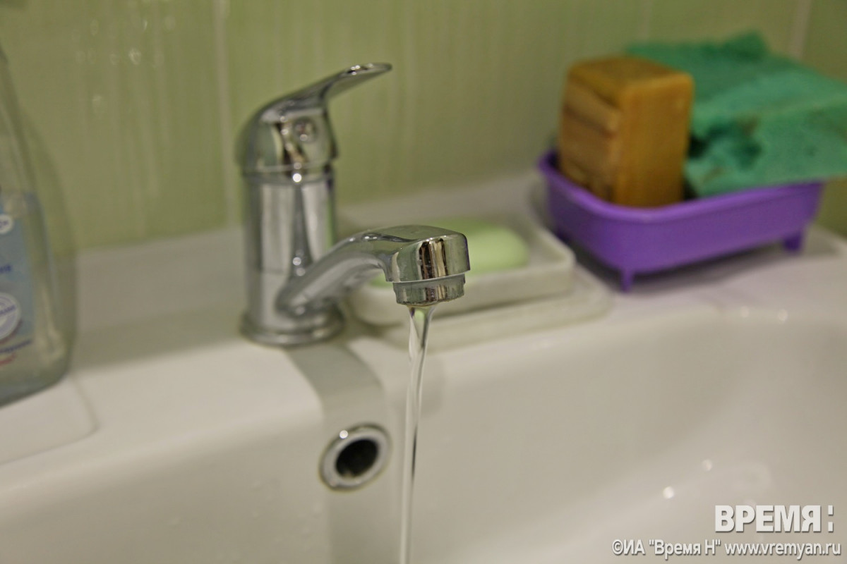 Горячей воды не будет в трех нижегородских домах 12 июля