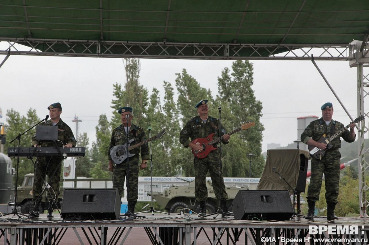 Праздничные мероприятия ко Дню ВДВ прошли в Нижнем Новгороде