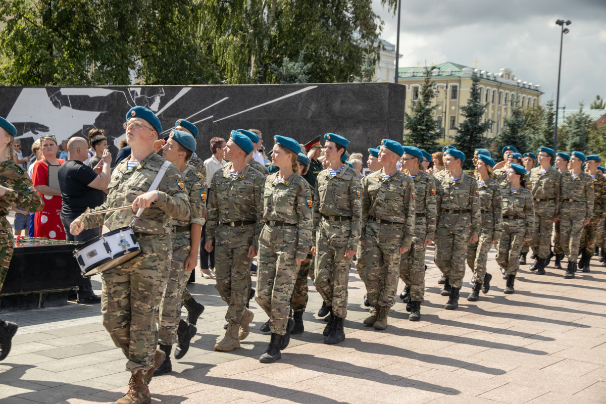 Старт четвертой международной смены военно-патриотического лагеря «Хочу стать десантником» будет дан 9 августа