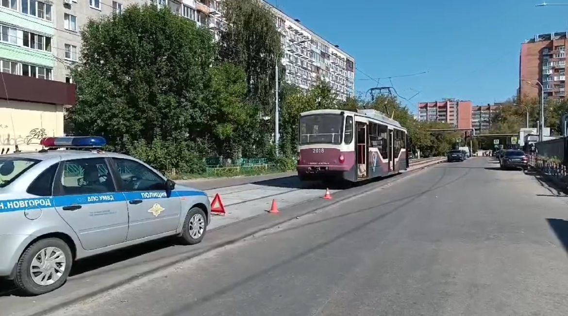 Пенсионерка пострадала при падении в трамвае в Нижнем Новгороде