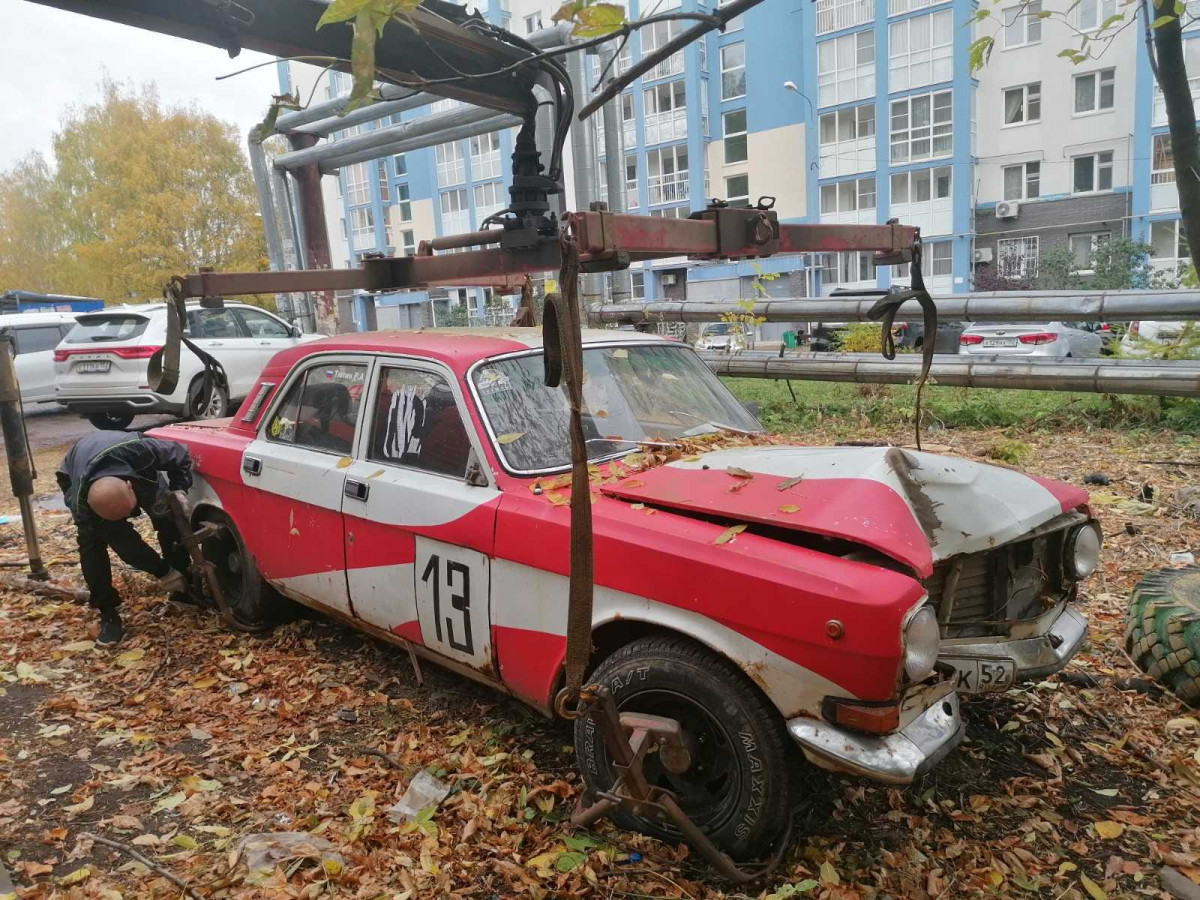 54 брошенных автомобиля убрали с улиц Советского района с начала года