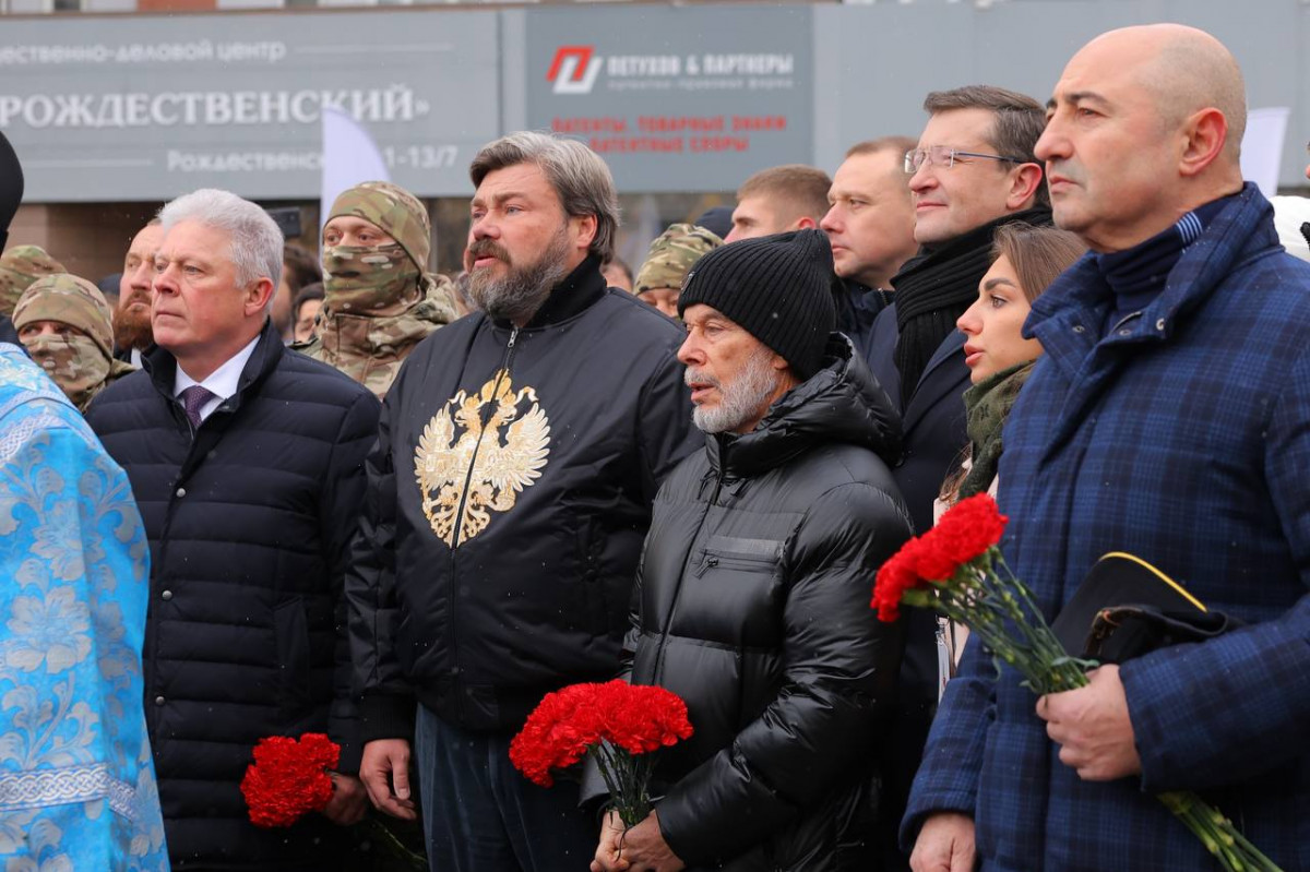 Торжественная церемония отправки добровольцев в зону СВО прошла в Нижнем Новгороде