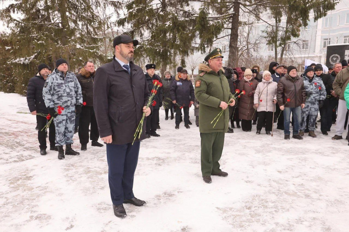 Торжественный митинг, посвященный Чеченской кампании, состоялся в Дзержинске