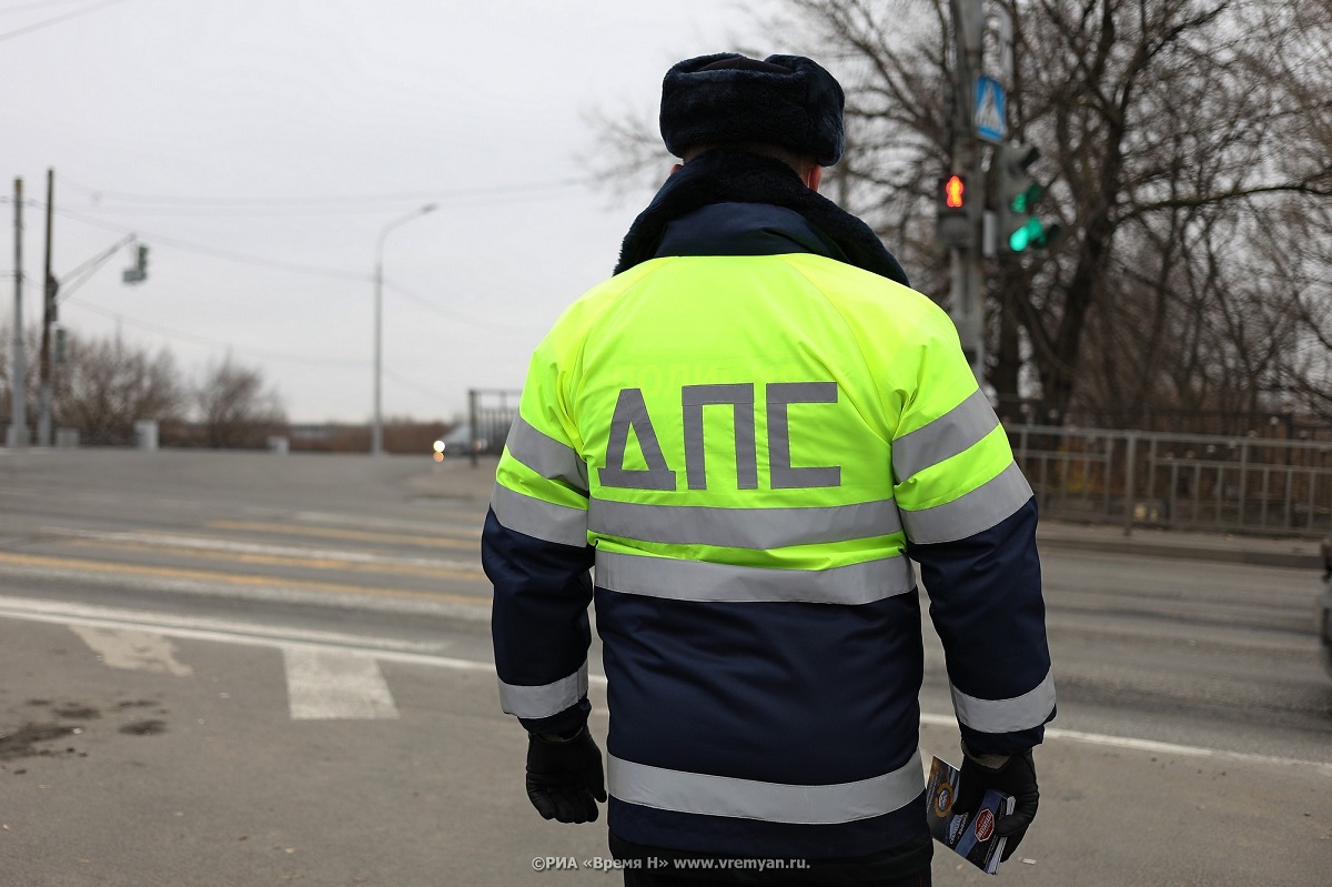 Полицейские стреляли по колесам автомобиля, чтобы остановить нарушителя