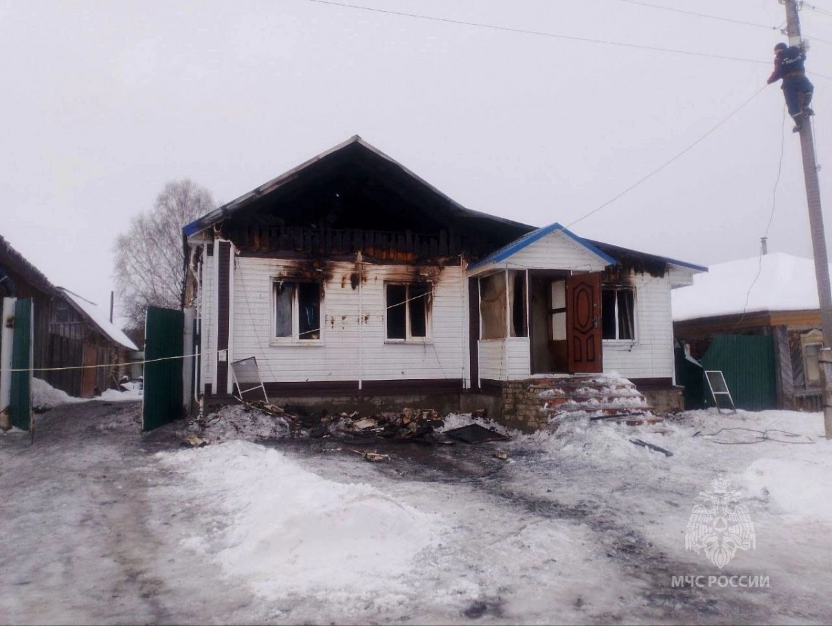 Пожарный извещатель спас семью в деревне Починки Вознесенского округа