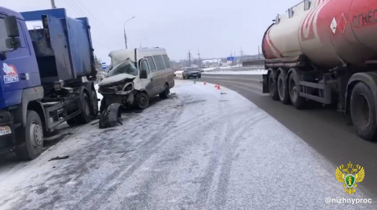 Стали известны ДТП с рейсовым автобусом в селе Большая Ельня