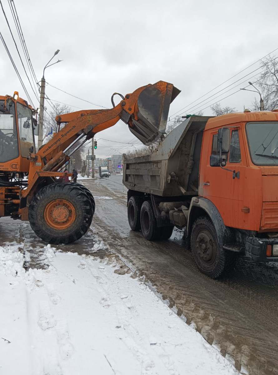 Нижегородские дорожники готовы к работе в условиях прогнозируемого обильного выпадения снега с дождем