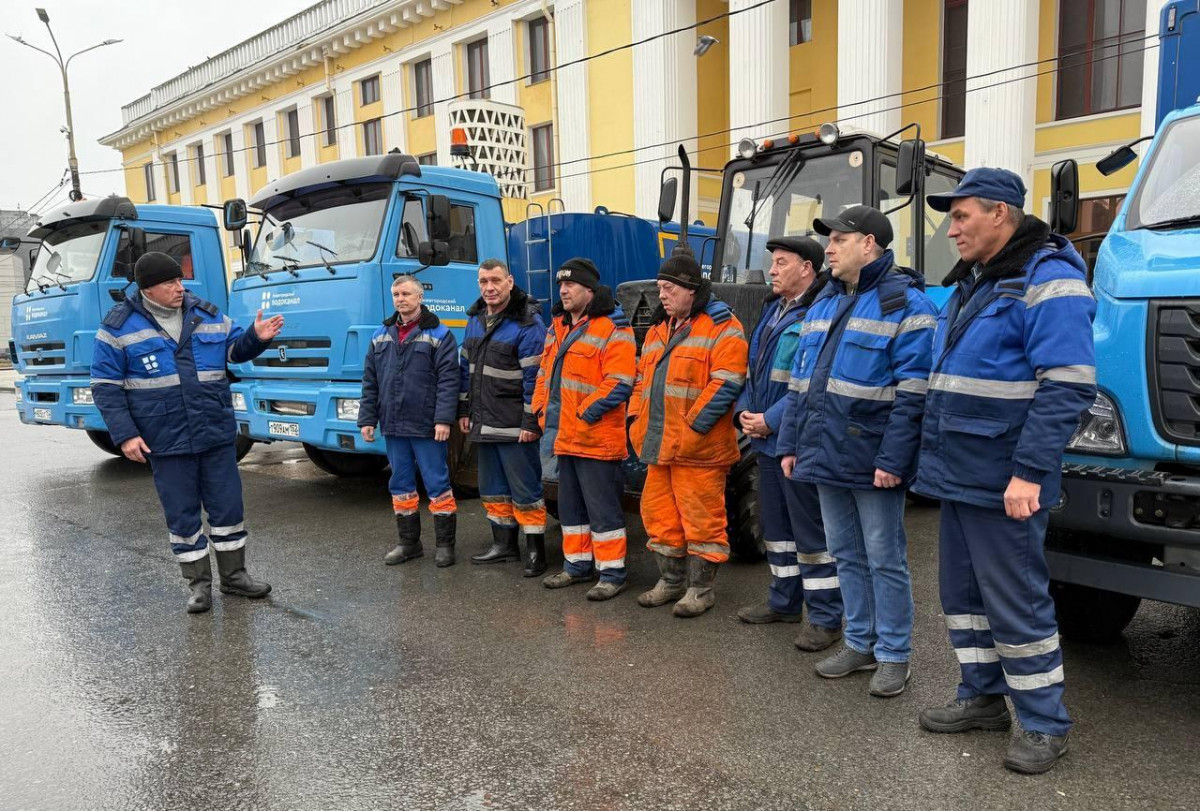 Смотр готовности водооткачивающей техники прошел в Автозаводском районе